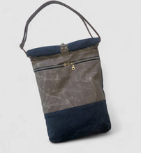 Load image into Gallery viewer, Leo - olive