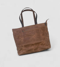 Load image into Gallery viewer, Norah - saddle