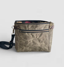 Load image into Gallery viewer, Sarah - olive