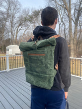 Load image into Gallery viewer, Harriet - saddle